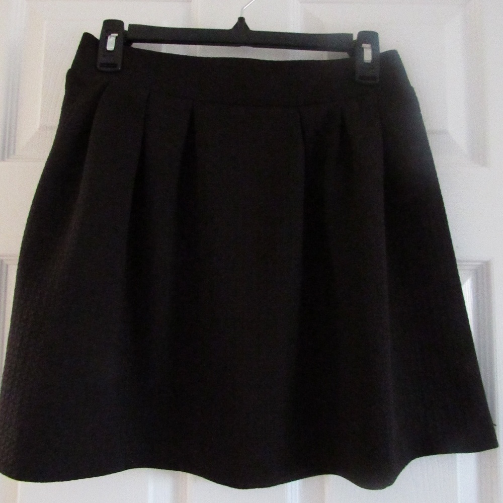 Unworn Candie's Black Skirt